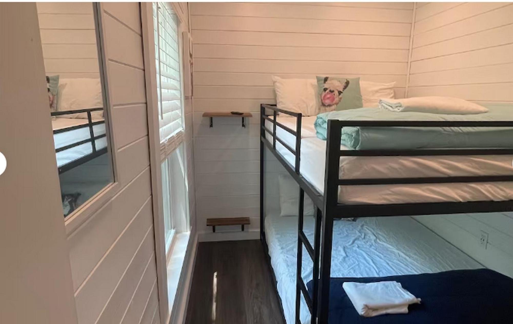 Camptel Poconos Lodging Albrightsville Екстериор снимка