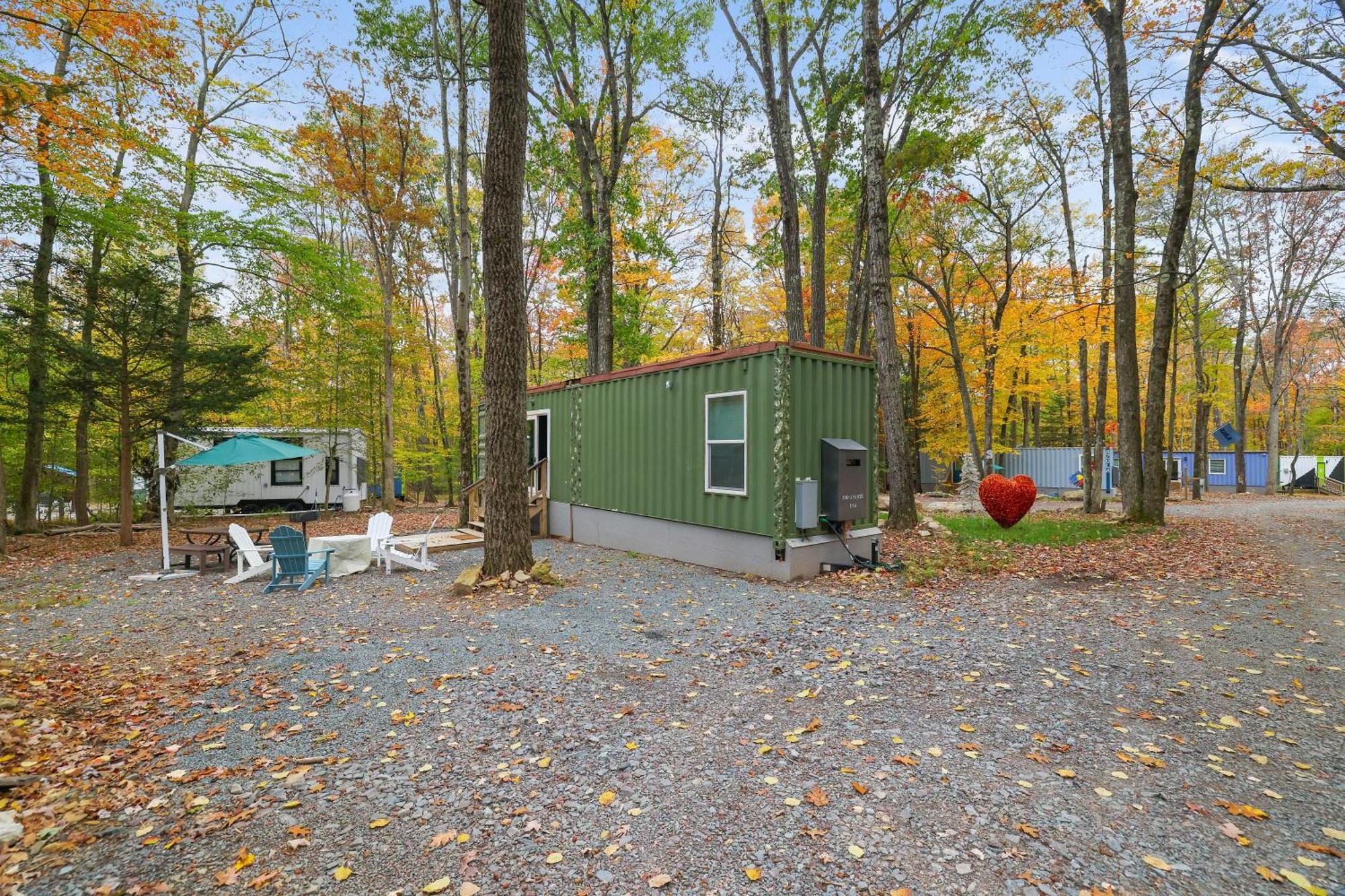 Camptel Poconos Lodging Albrightsville Екстериор снимка
