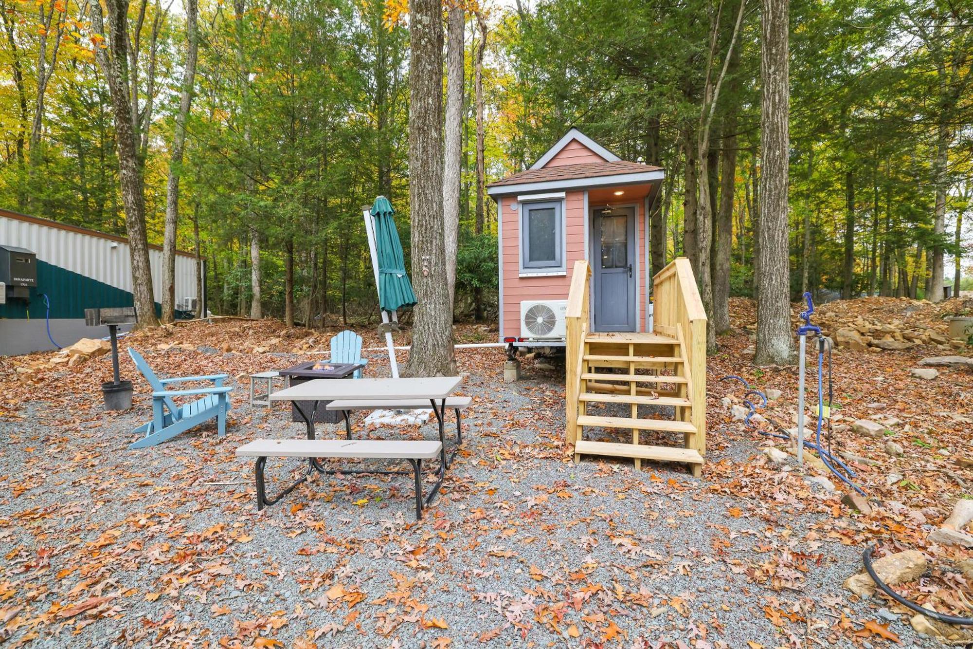 Camptel Poconos Lodging Albrightsville Екстериор снимка