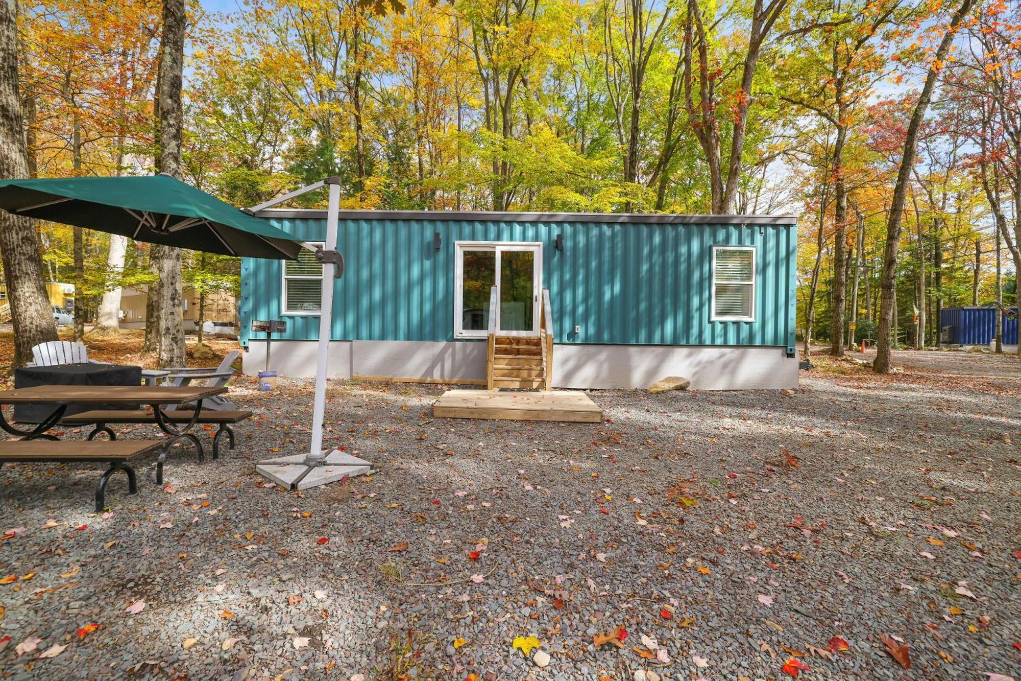 Camptel Poconos Lodging Albrightsville Екстериор снимка