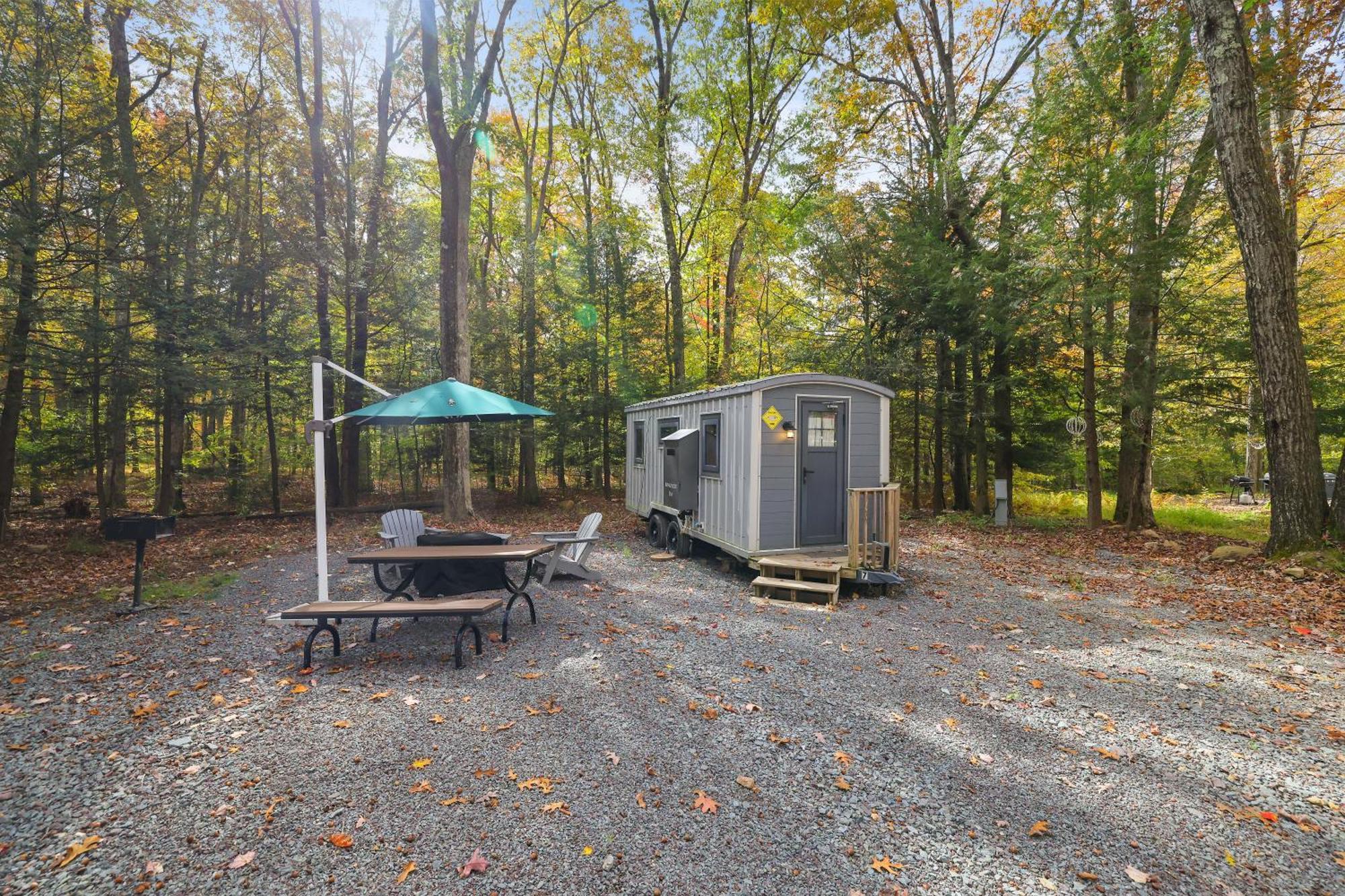 Camptel Poconos Lodging Albrightsville Екстериор снимка